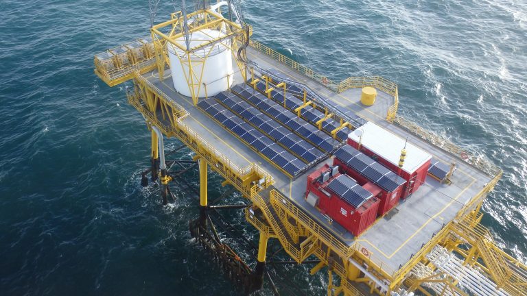 solution_Hybrid Power and Battery Energy Storage Systems